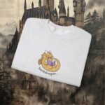 Bookdragon| Embroidery Sweatshirt - Image 3